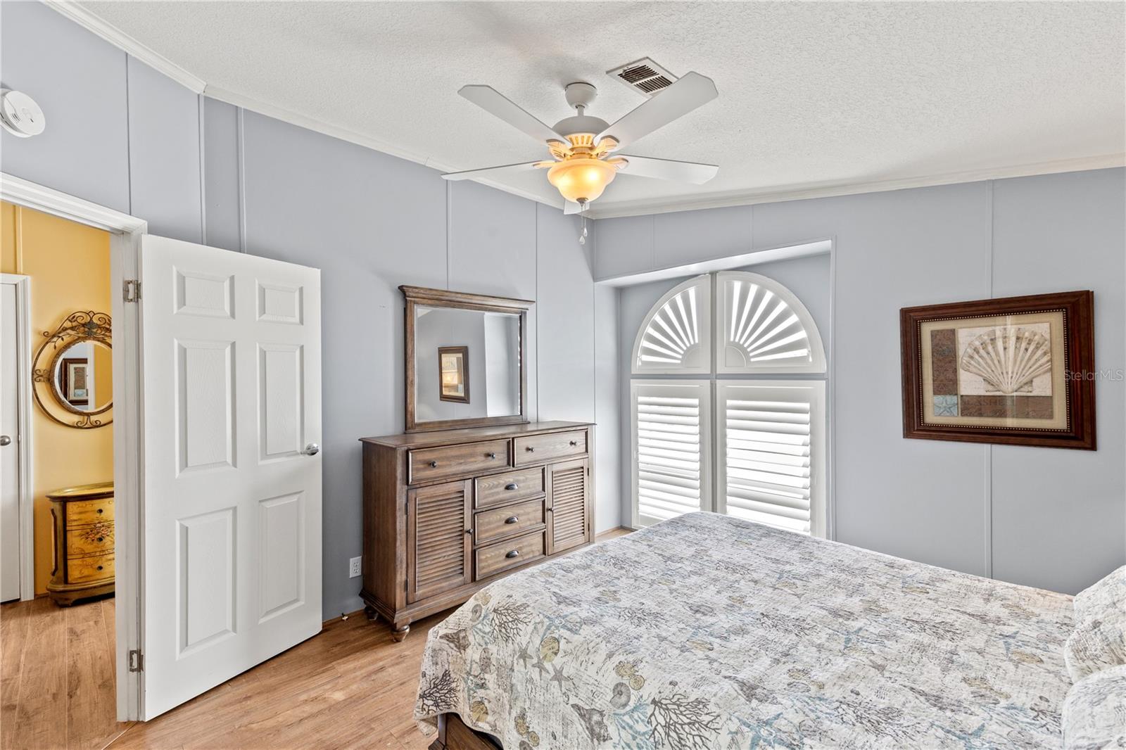 690 N GREEN CIR, VENICE, FL, 34285