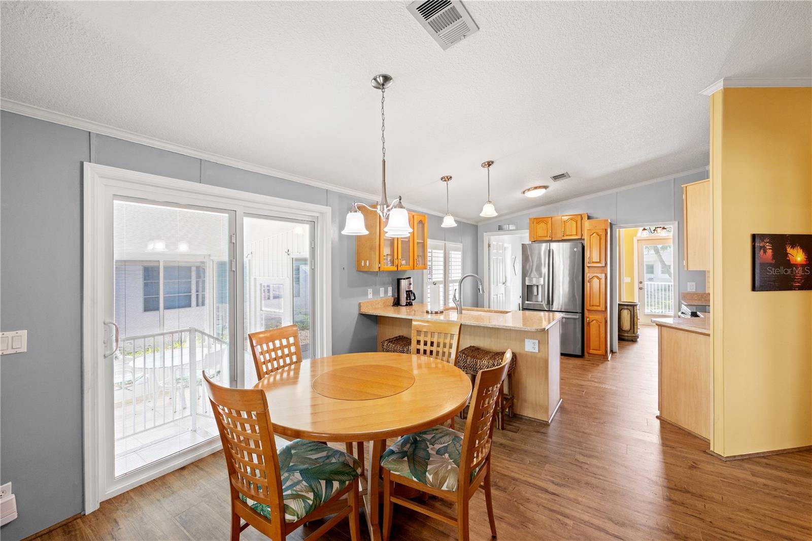 690 N GREEN CIR, VENICE, FL, 34285