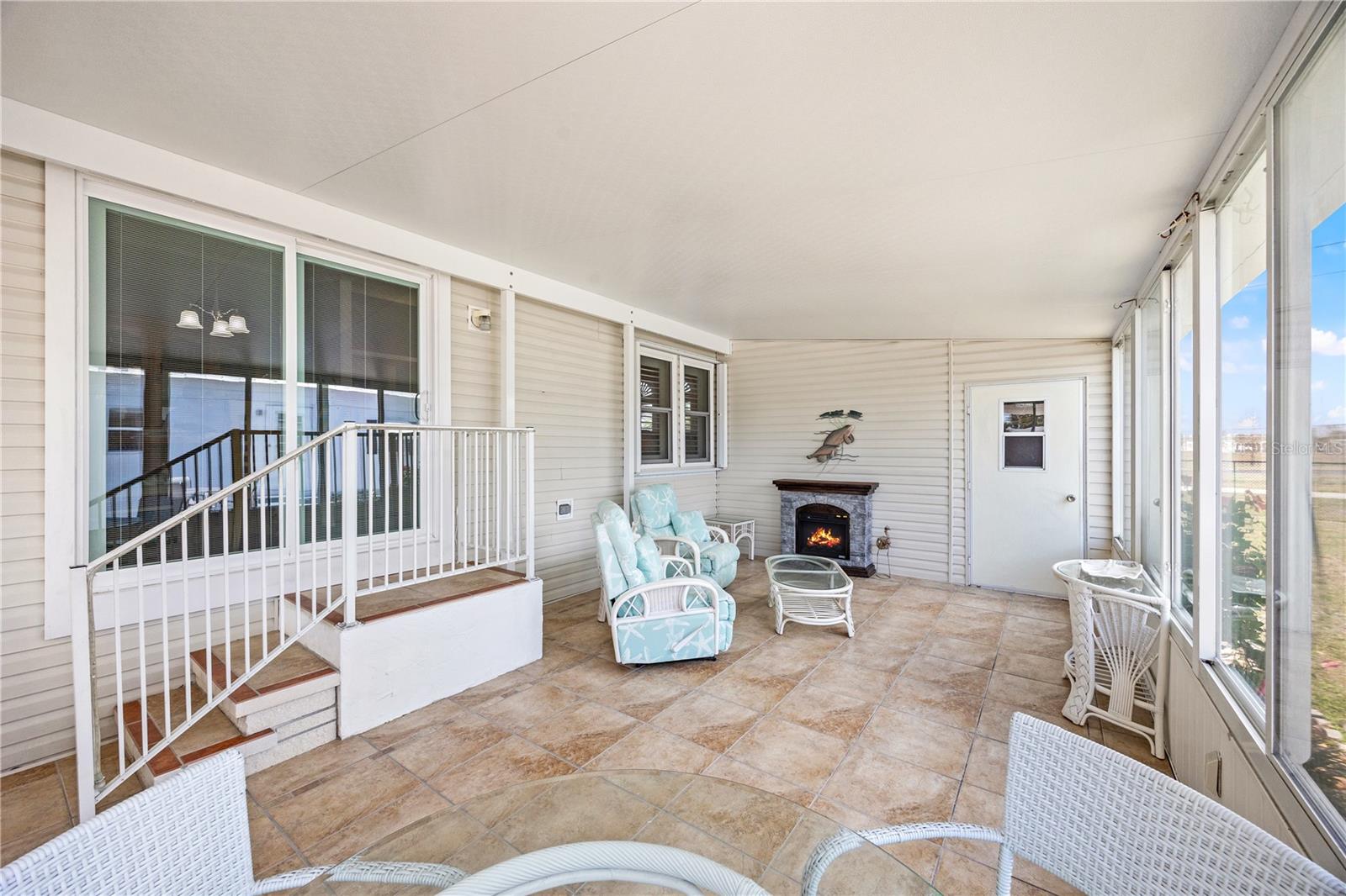 690 N GREEN CIR, VENICE, FL, 34285