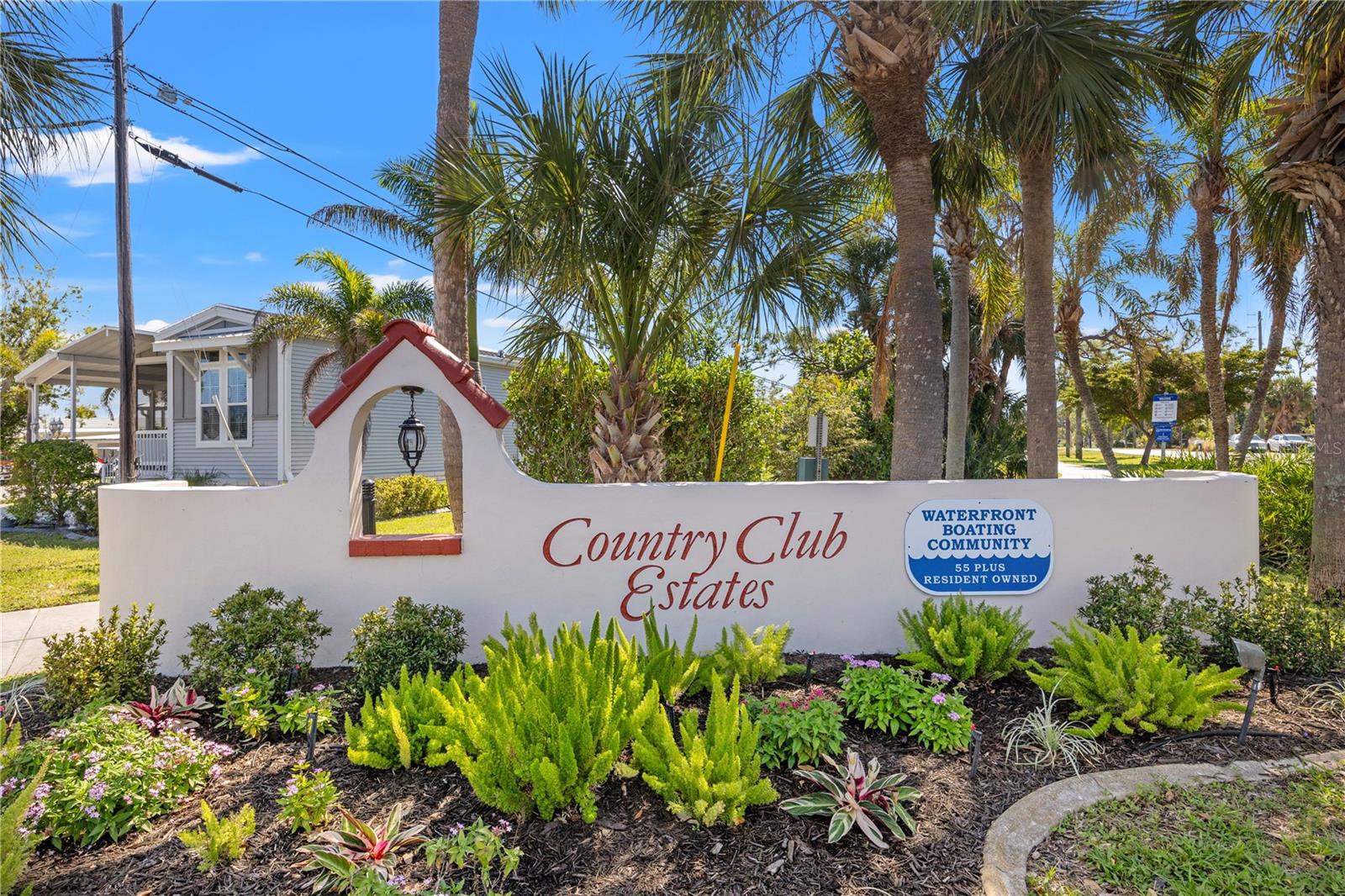 690 N GREEN CIR, VENICE, FL, 34285