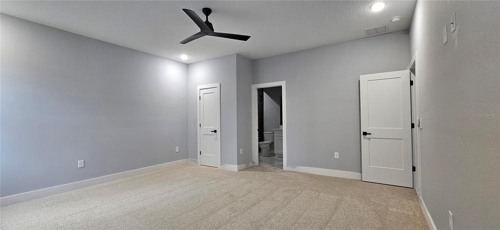 40327 ROYAL TRAILS RD, EUSTIS, FL, 32736