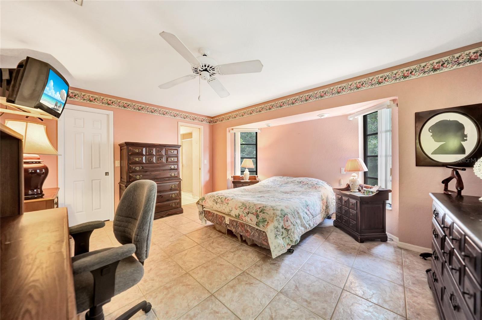 1208 PRESQUE ISLE DR, PORT CHARLOTTE, FL, 33952