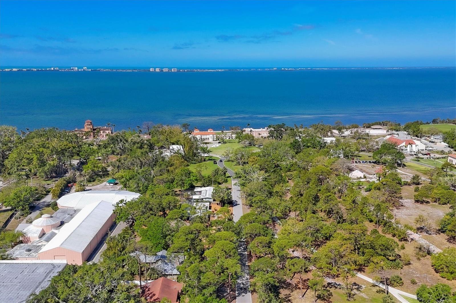 480 58TH ST, SARASOTA, FL, 34243