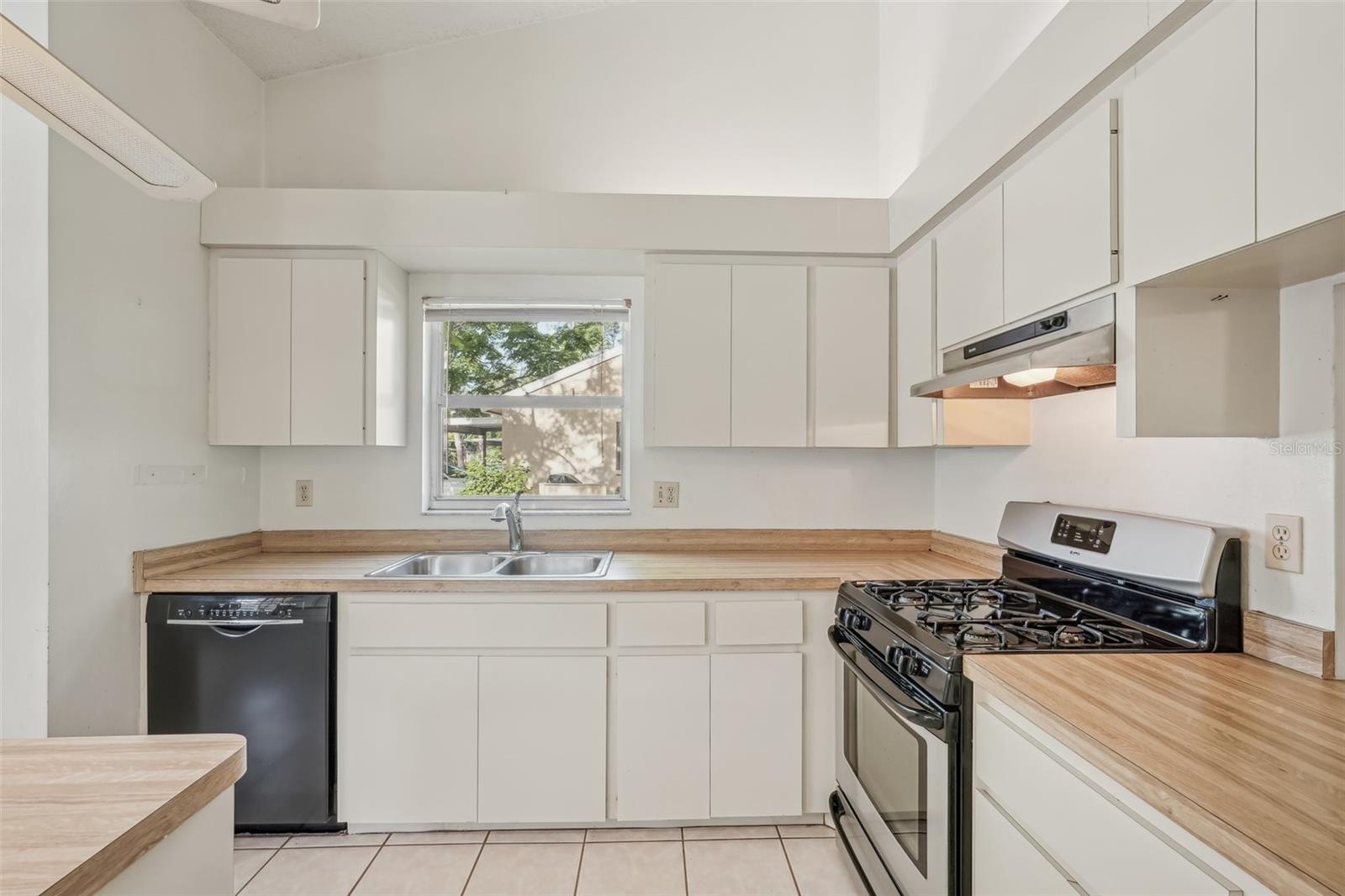 4829 VILLAGE GARDENS DR #169, SARASOTA, FL, 34234
