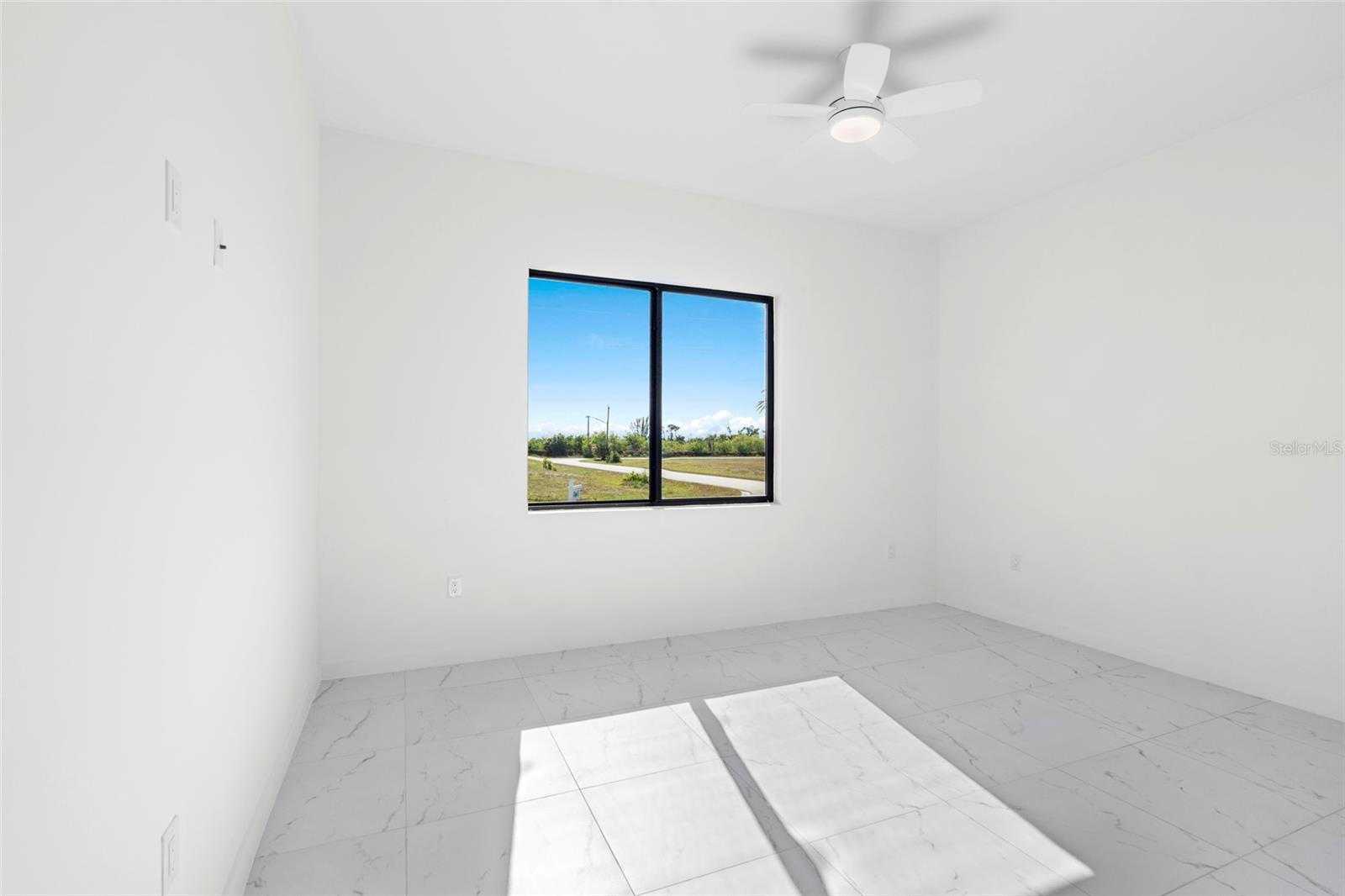 CAPE CORAL, CAPE CORAL, FL, 33993