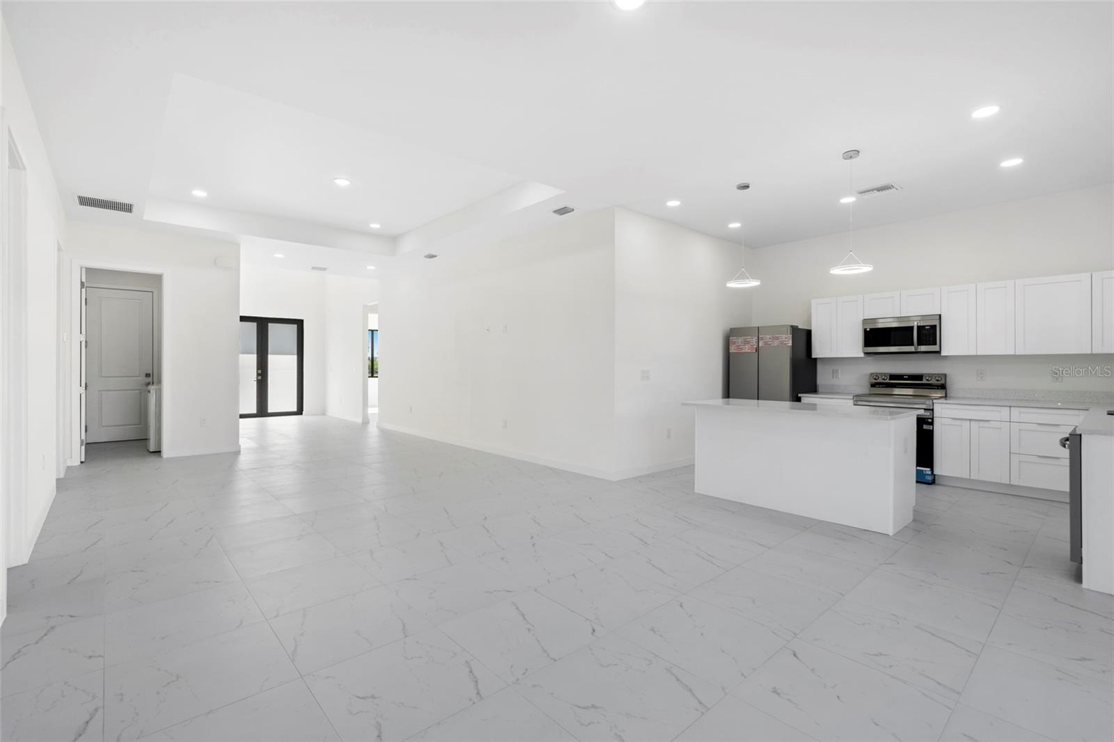 CAPE CORAL, CAPE CORAL, FL, 33993