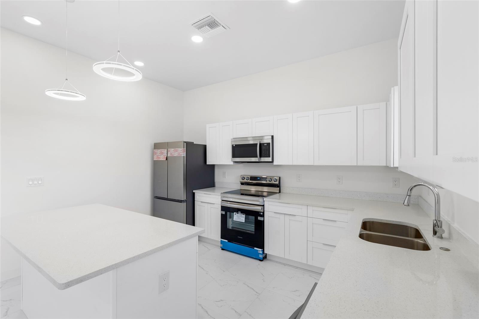 CAPE CORAL, CAPE CORAL, FL, 33993