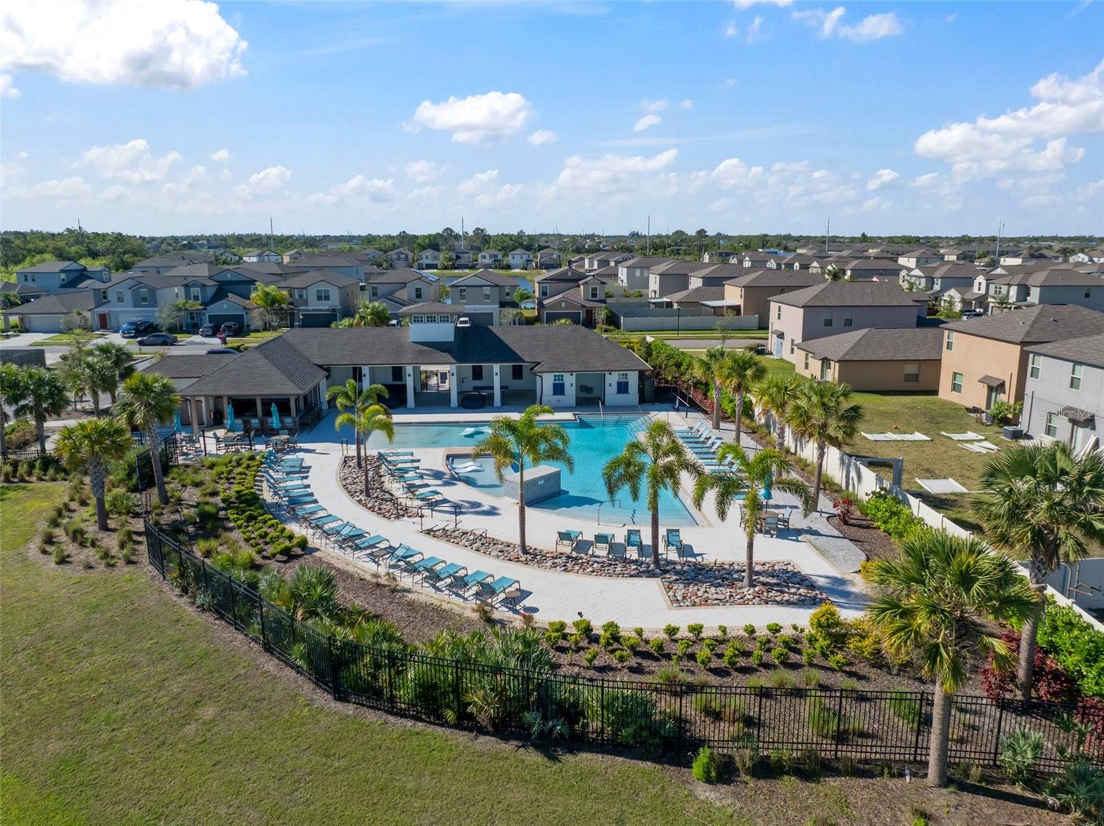 5425 RAINWOOD MEADOWS DR, APOLLO BEACH, FL, 33572