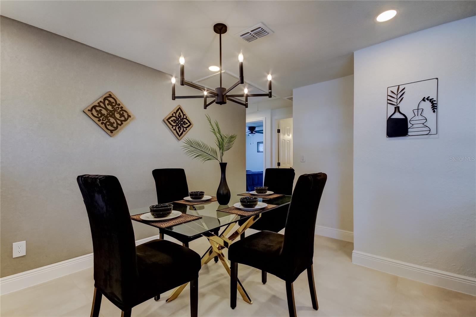 8948 85TH ST, SEMINOLE, FL, 33777