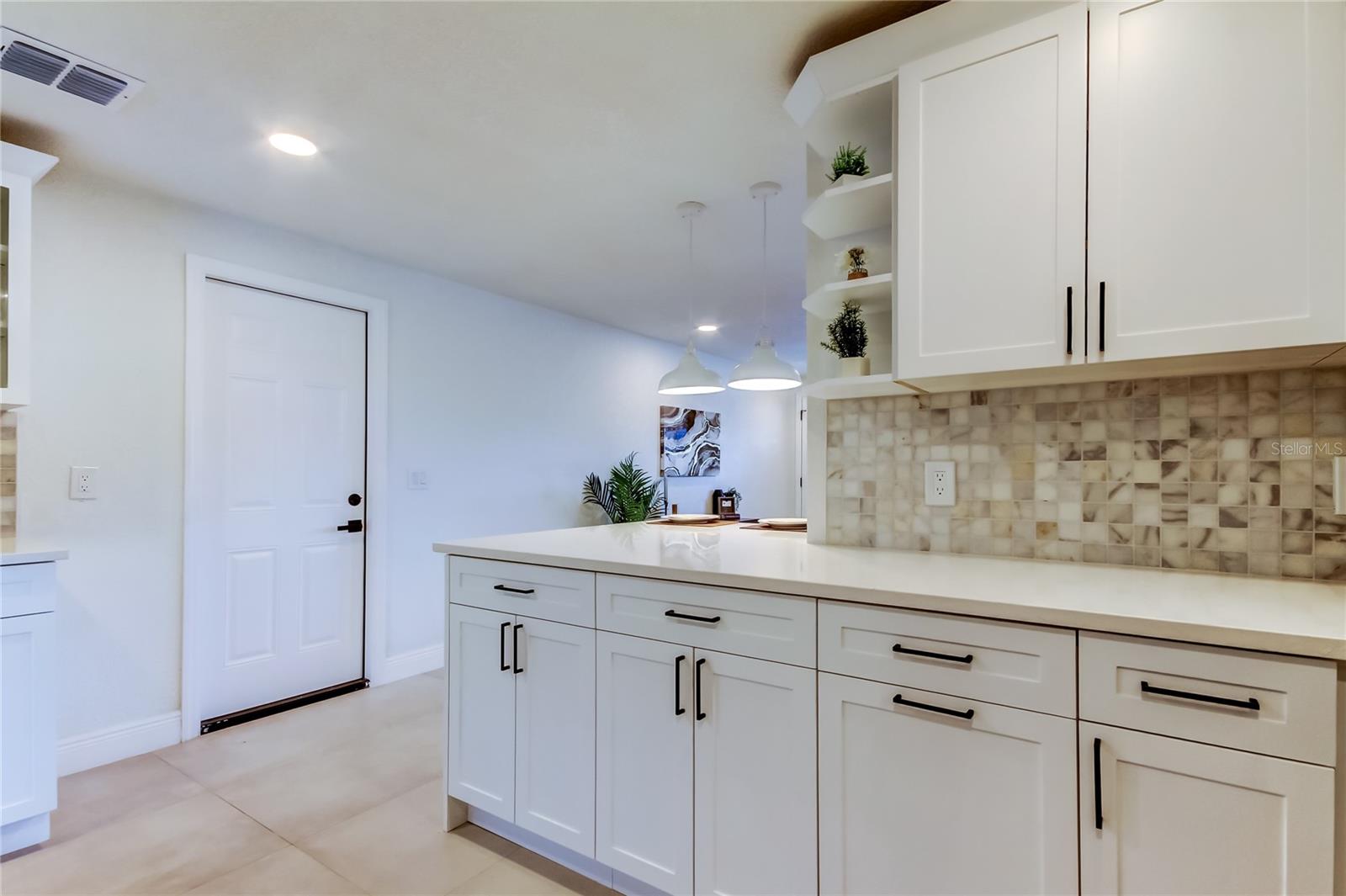 8948 85TH ST, SEMINOLE, FL, 33777