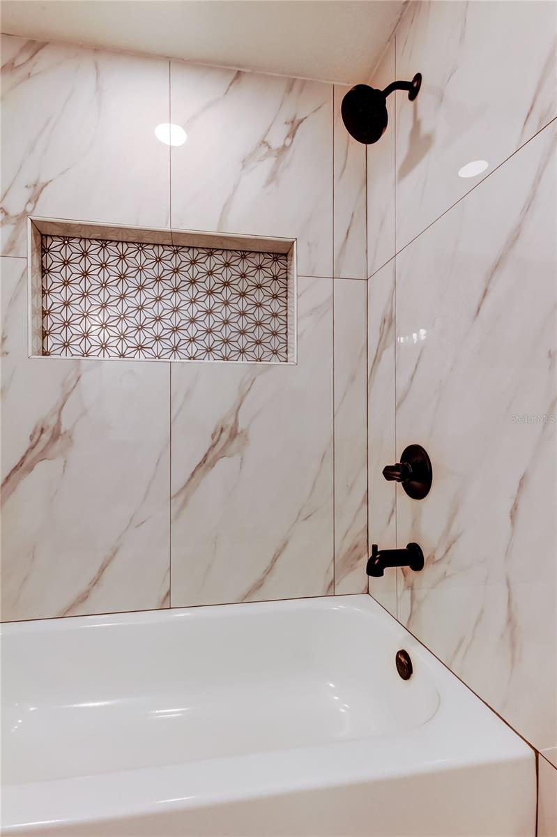 8948 85TH ST, SEMINOLE, FL, 33777