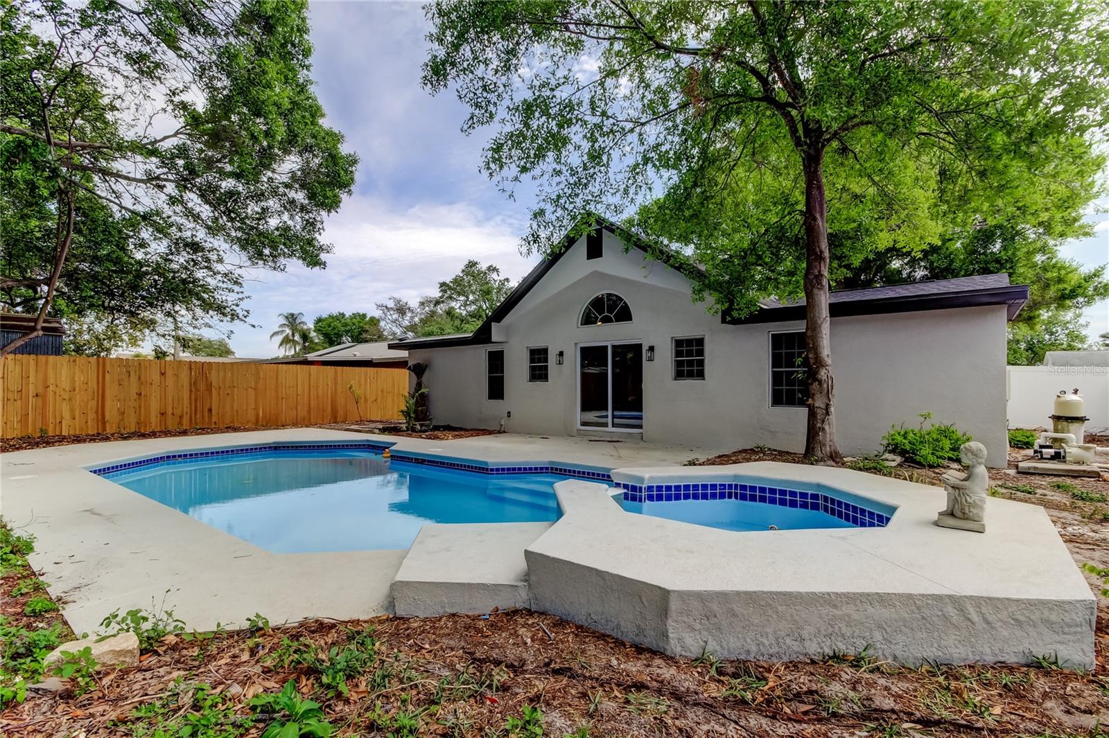 8948 85TH ST, SEMINOLE, FL, 33777