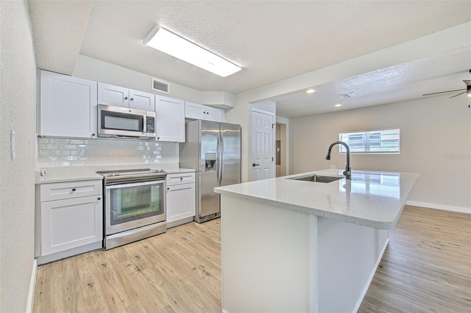 3436 39TH ST N, ST PETERSBURG, FL, 33713