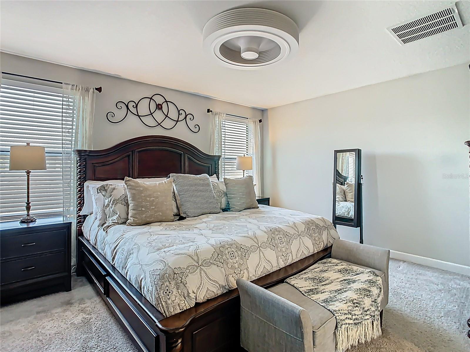 28642 TRANQUIL LAKE CIR, WESLEY CHAPEL, FL, 33543