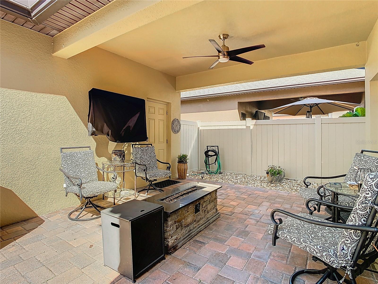 28642 TRANQUIL LAKE CIR, WESLEY CHAPEL, FL, 33543