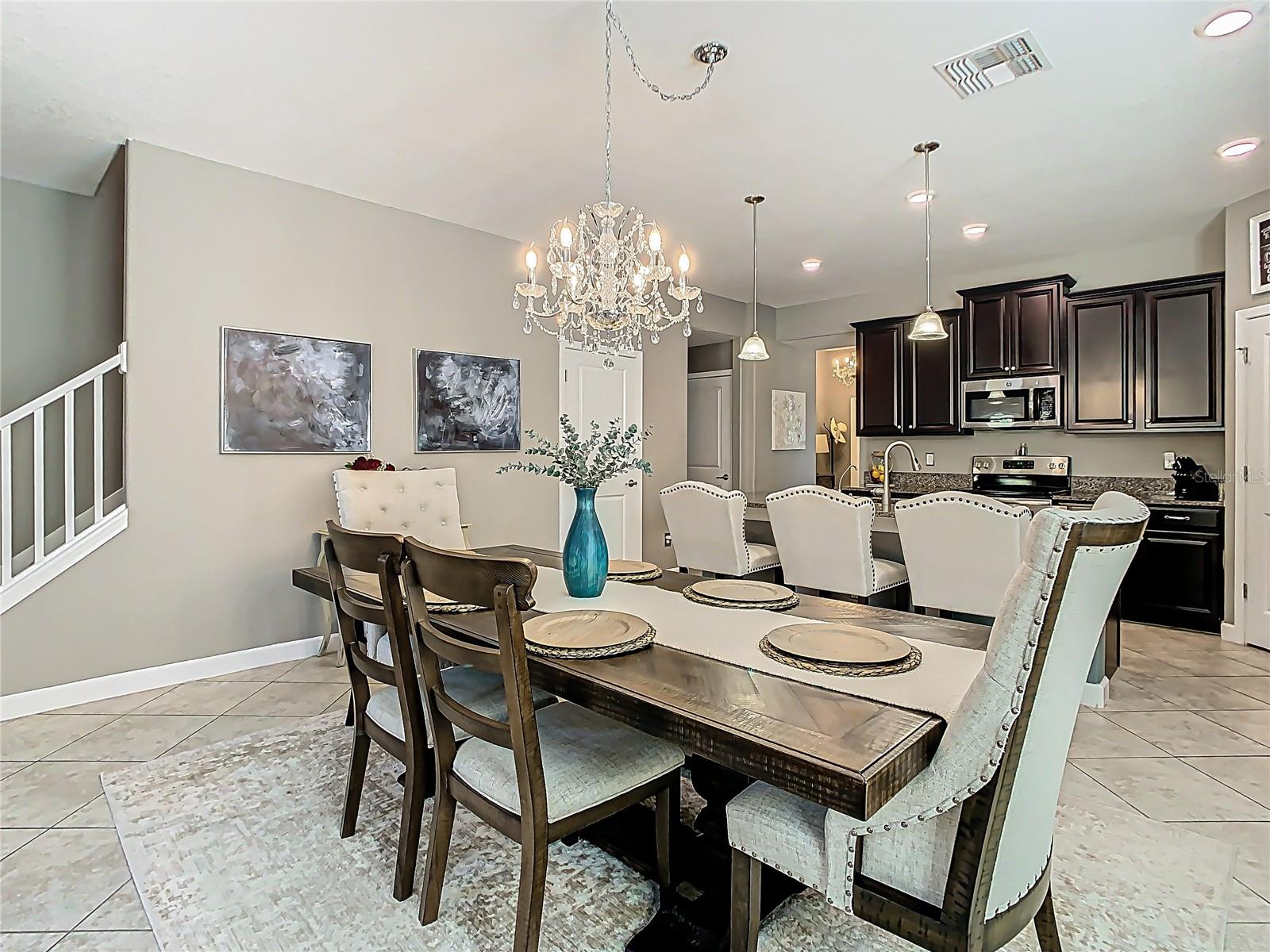 28642 TRANQUIL LAKE CIR, WESLEY CHAPEL, FL, 33543