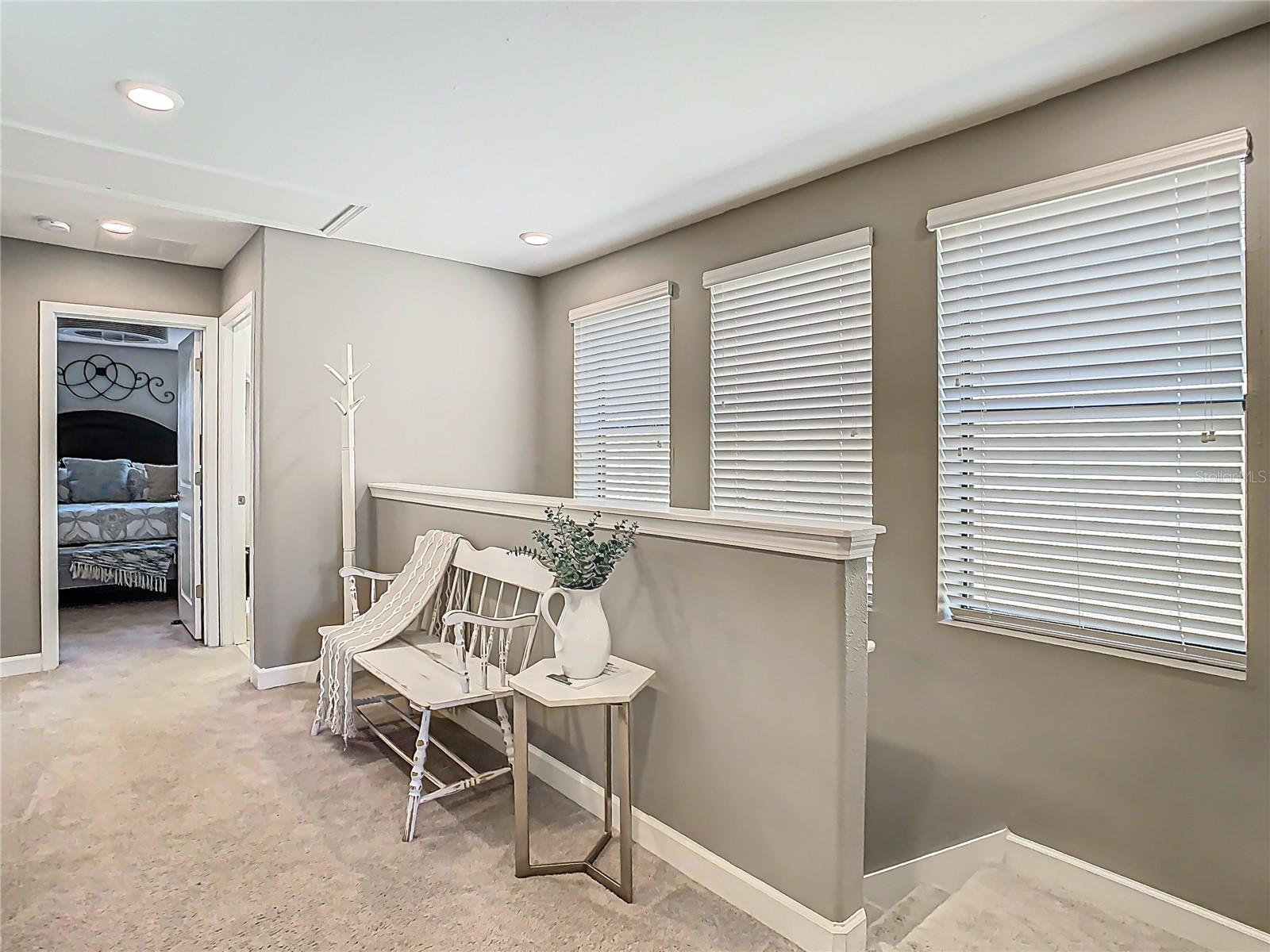28642 TRANQUIL LAKE CIR, WESLEY CHAPEL, FL, 33543