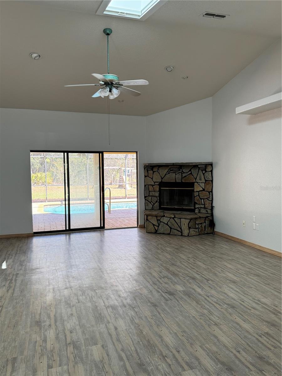 5543 W NOBIS CIR, HOMOSASSA, FL, 34448