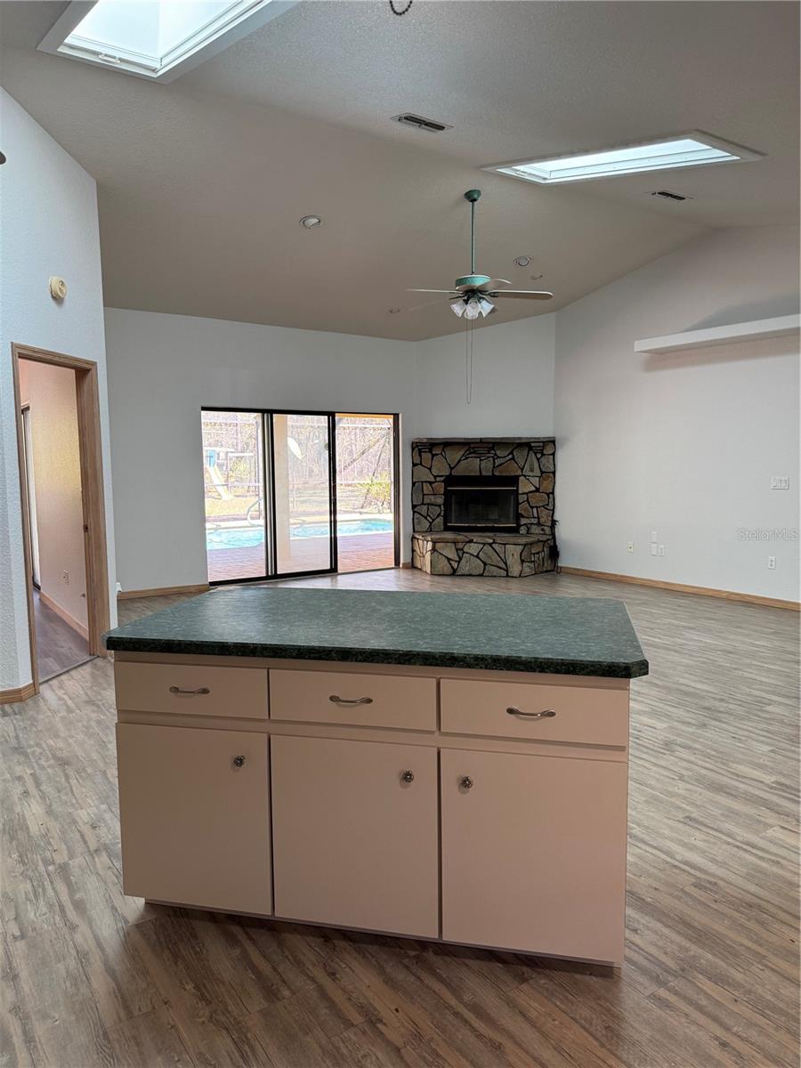 5543 W NOBIS CIR, HOMOSASSA, FL, 34448