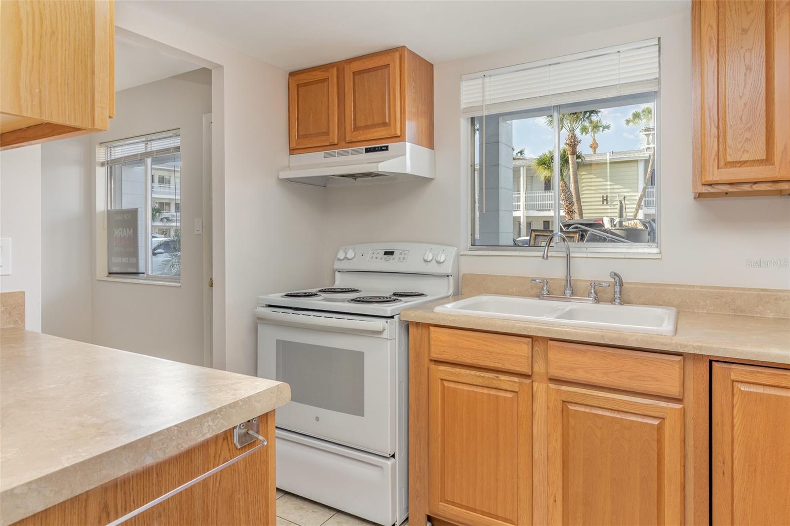 1552 PLEASANT RD #J4, BRADENTON, FL, 34207