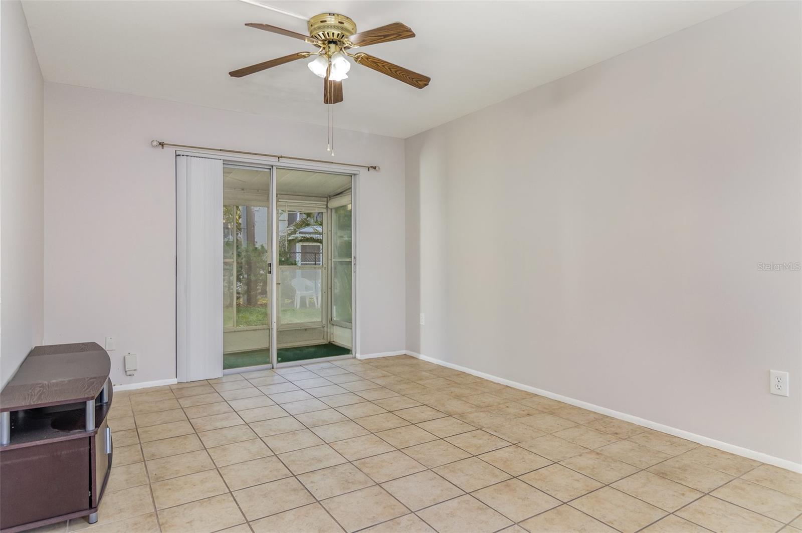 1552 PLEASANT RD #J4, BRADENTON, FL, 34207