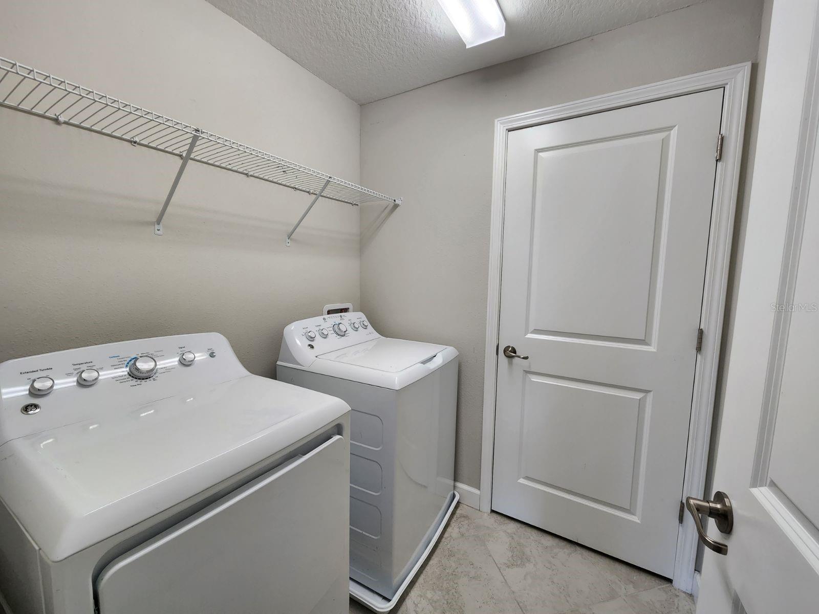28546 TRANQUIL LAKE CIR, WESLEY CHAPEL, FL, 33543