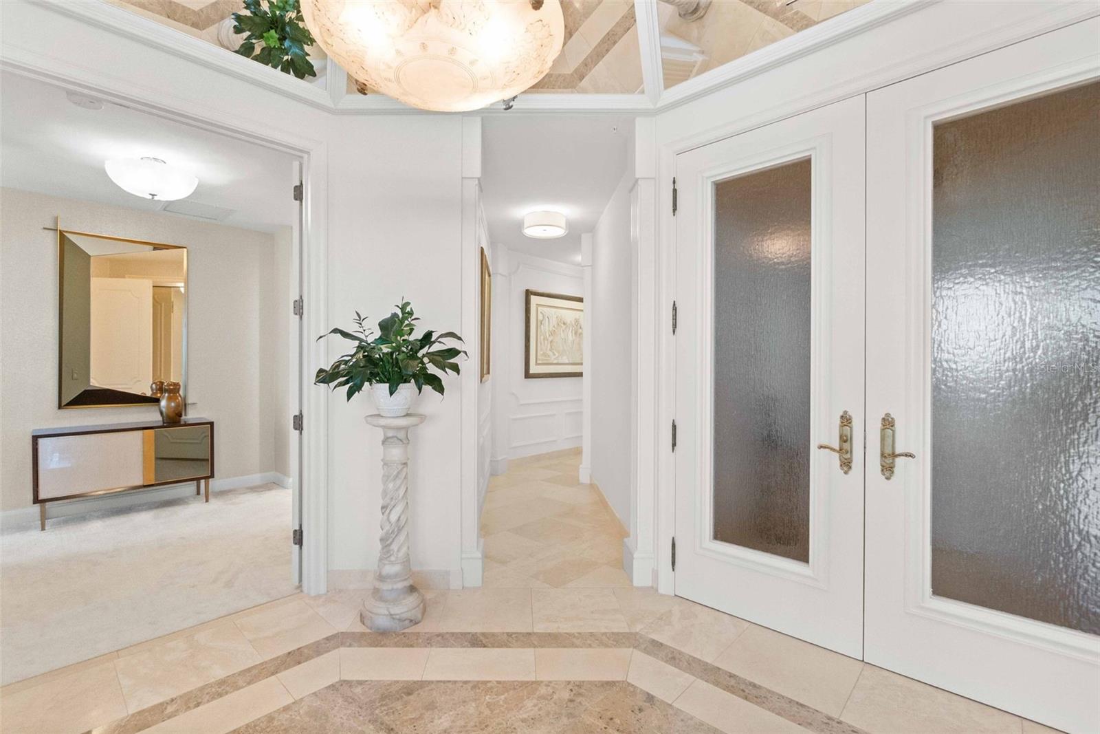 435 L AMBIANCE DR #H902, LONGBOAT KEY, FL, 34228