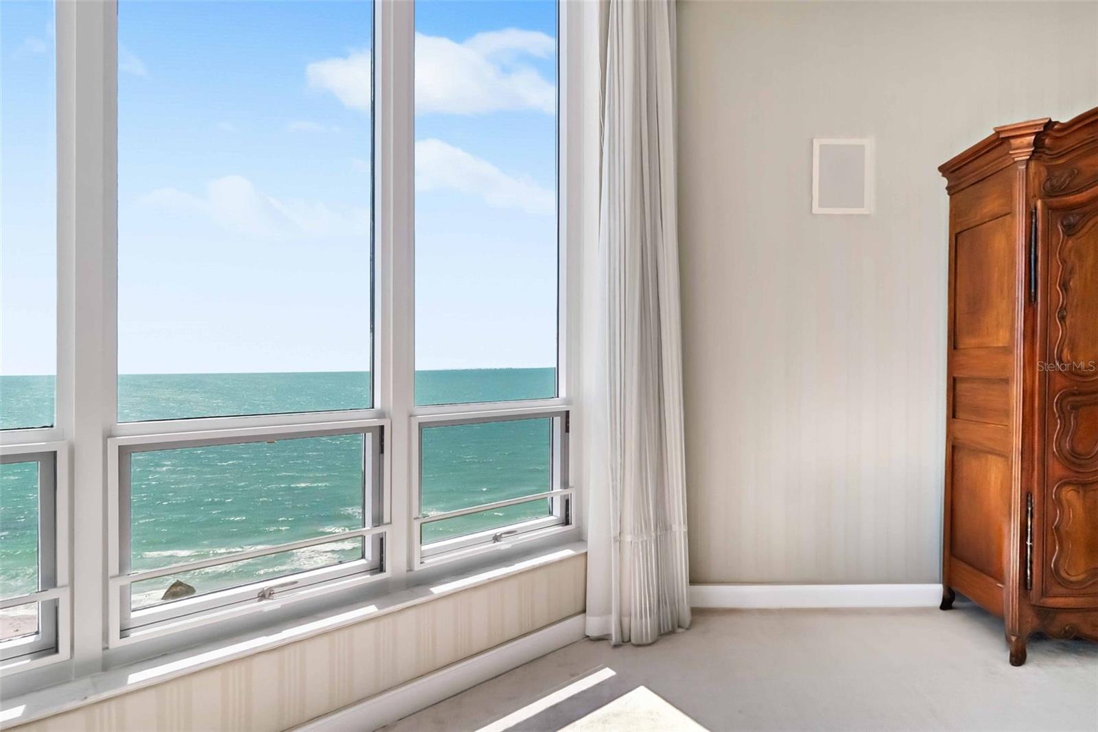 435 L AMBIANCE DR #H902, LONGBOAT KEY, FL, 34228