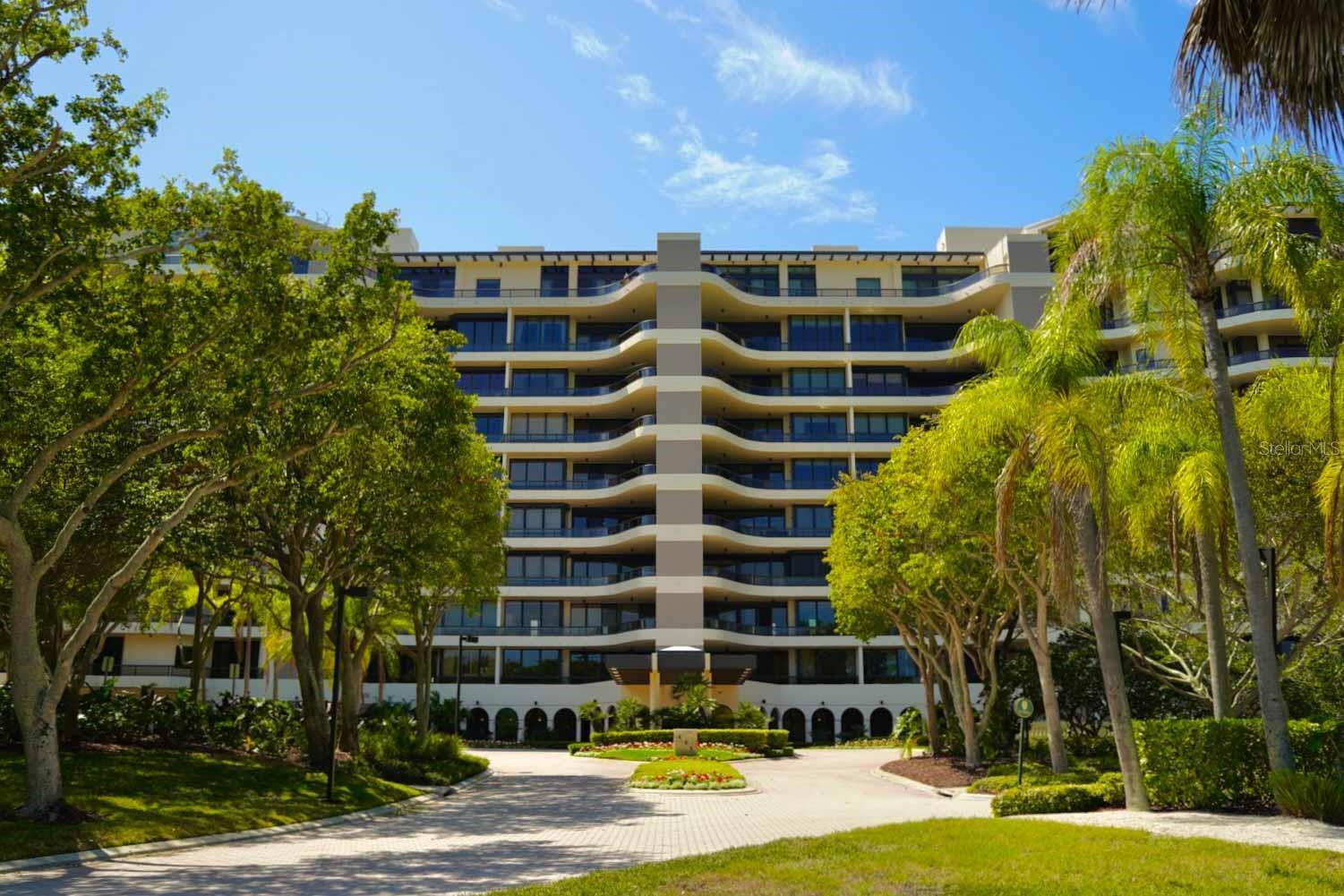 435 L AMBIANCE DR #H902, LONGBOAT KEY, FL, 34228