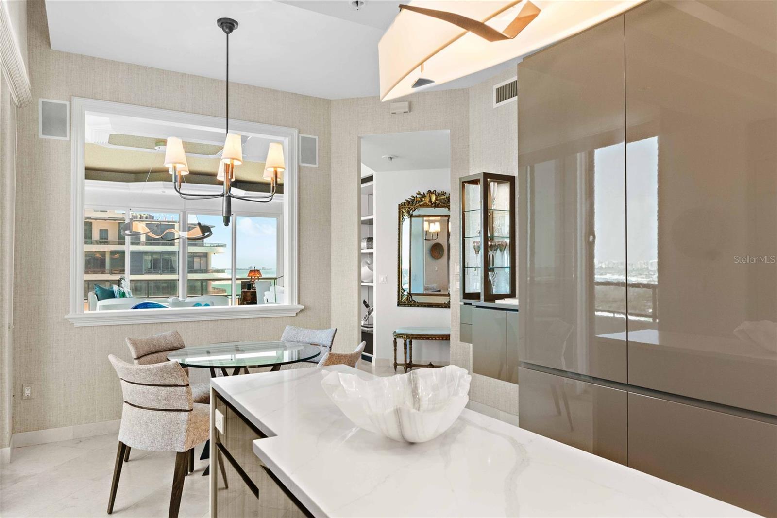 435 L AMBIANCE DR #H902, LONGBOAT KEY, FL, 34228