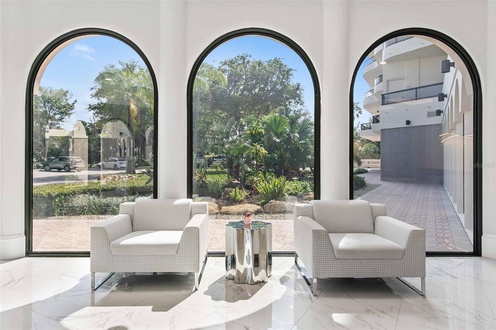 435 L AMBIANCE DR #H902, LONGBOAT KEY, FL, 34228