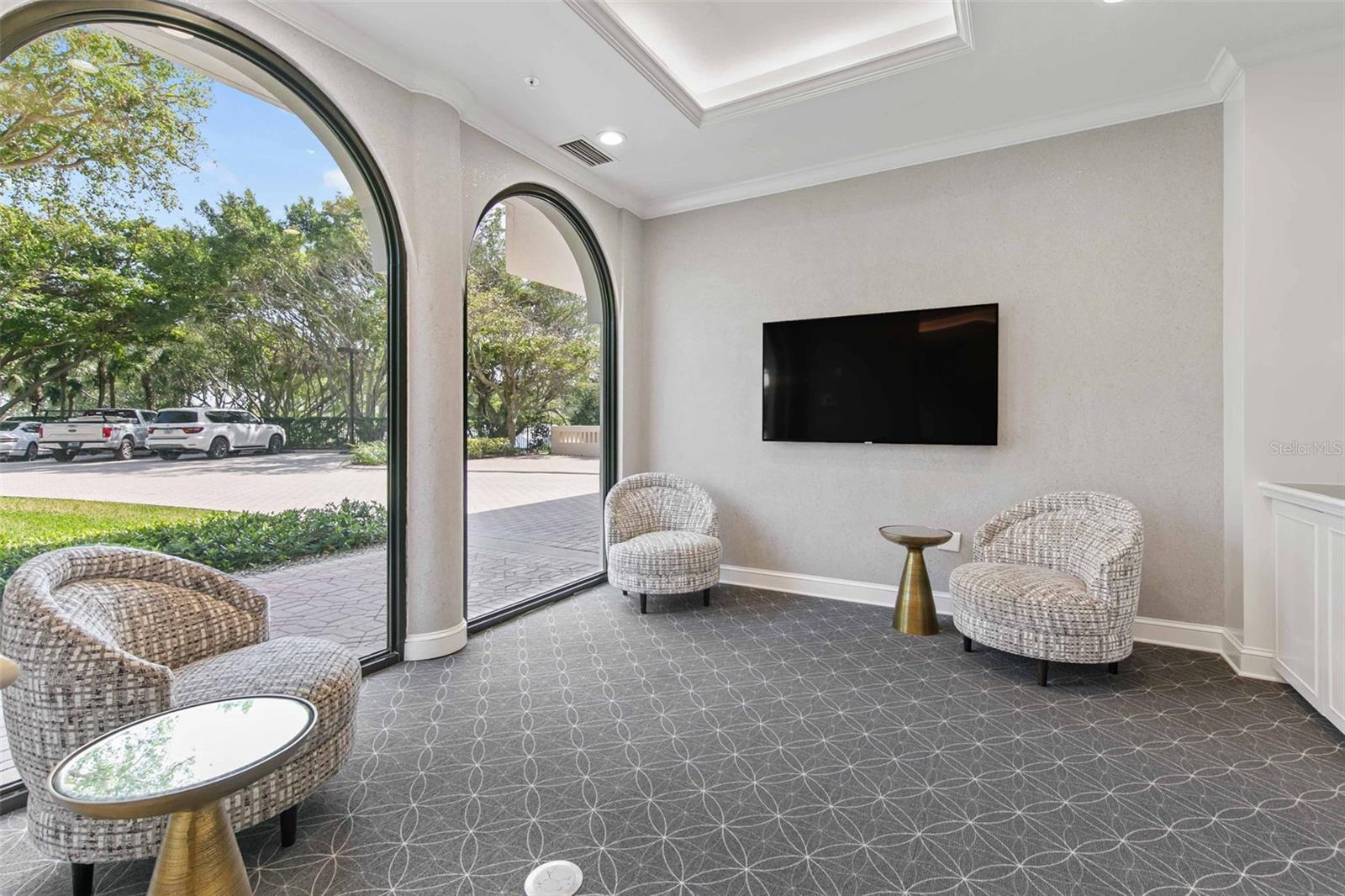 435 L AMBIANCE DR #H902, LONGBOAT KEY, FL, 34228