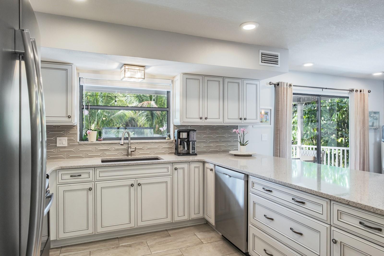 758 CLAUDIA LN, PALM HARBOR, FL, 34683