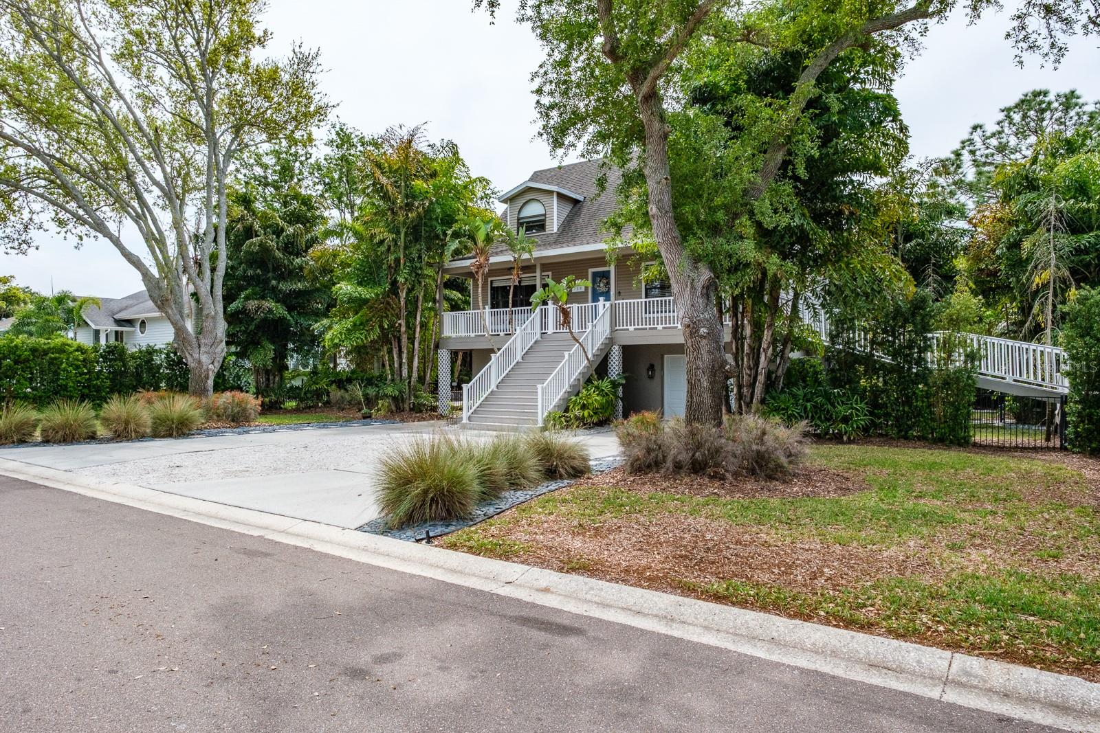 758 CLAUDIA LN, PALM HARBOR, FL, 34683