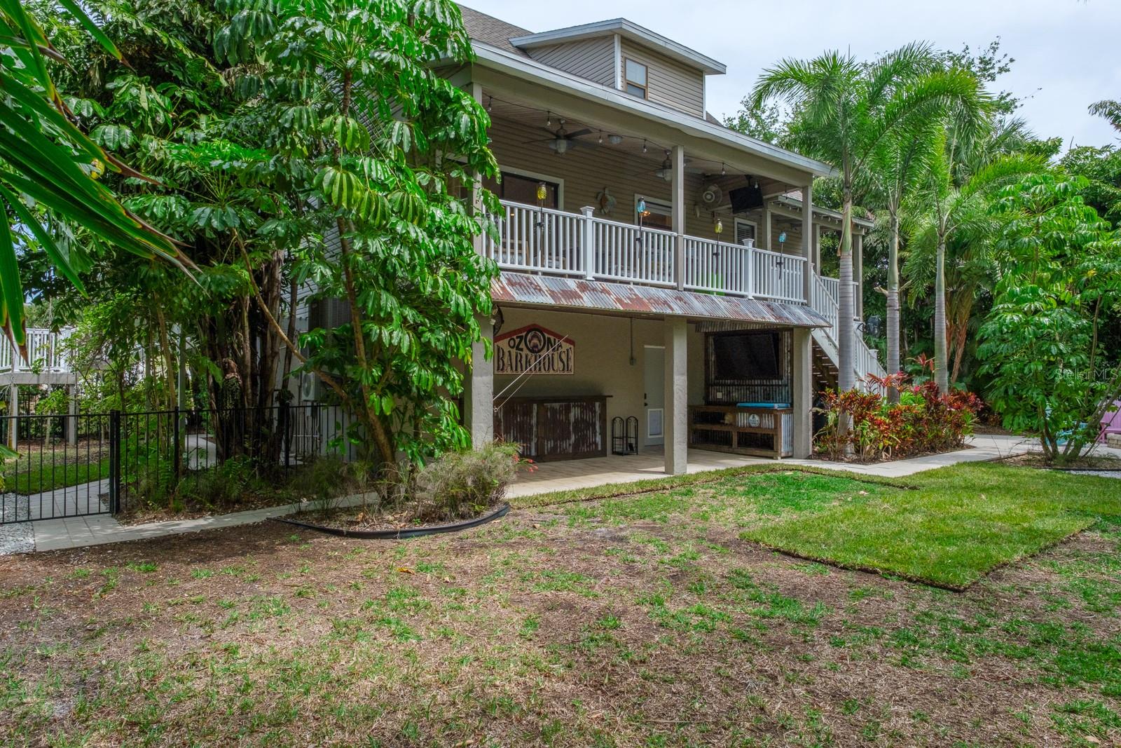758 CLAUDIA LN, PALM HARBOR, FL, 34683