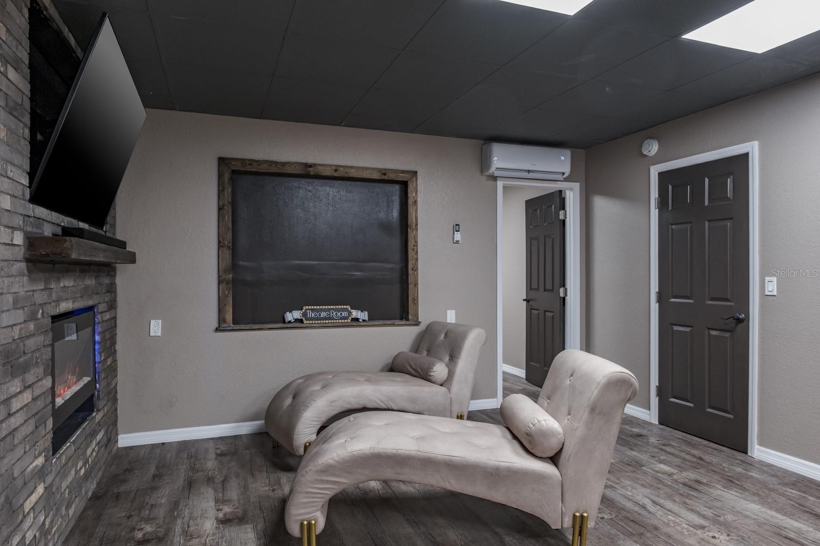 758 CLAUDIA LN, PALM HARBOR, FL, 34683