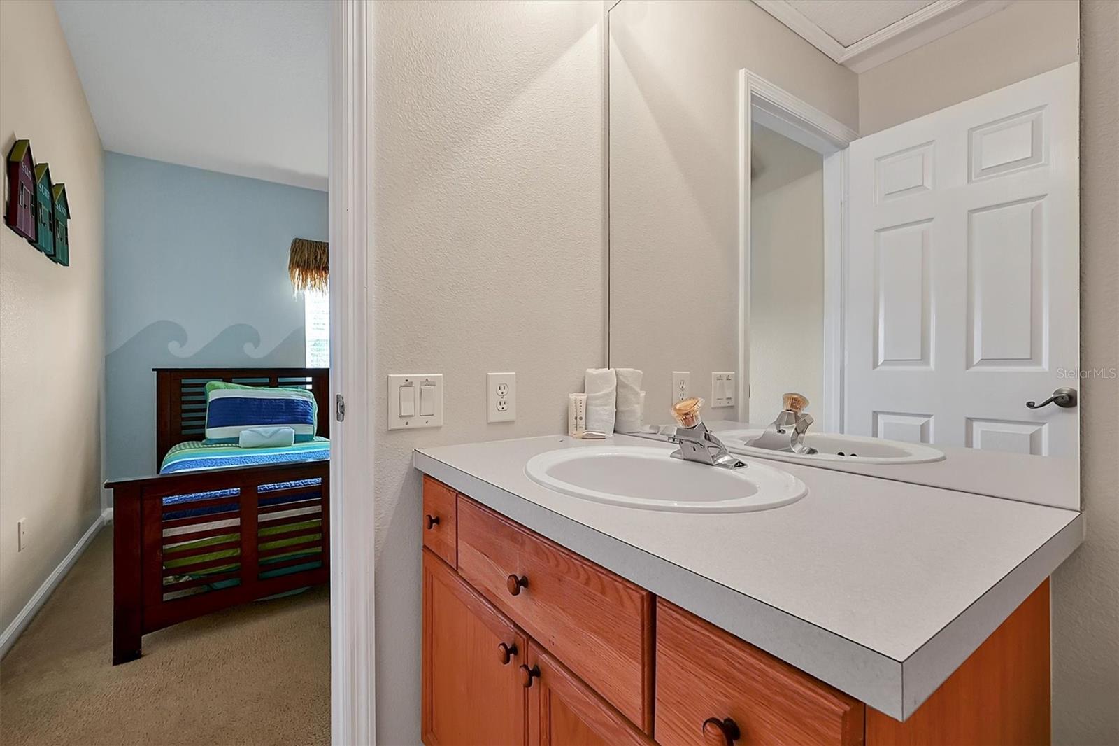 2355 SILVER PALM DR, KISSIMMEE, FL, 34747