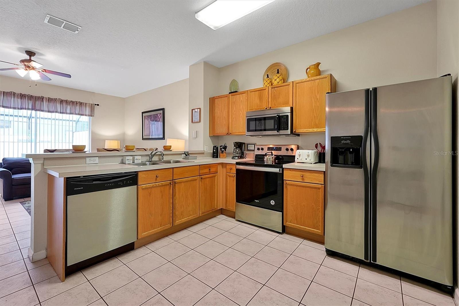 2355 SILVER PALM DR, KISSIMMEE, FL, 34747