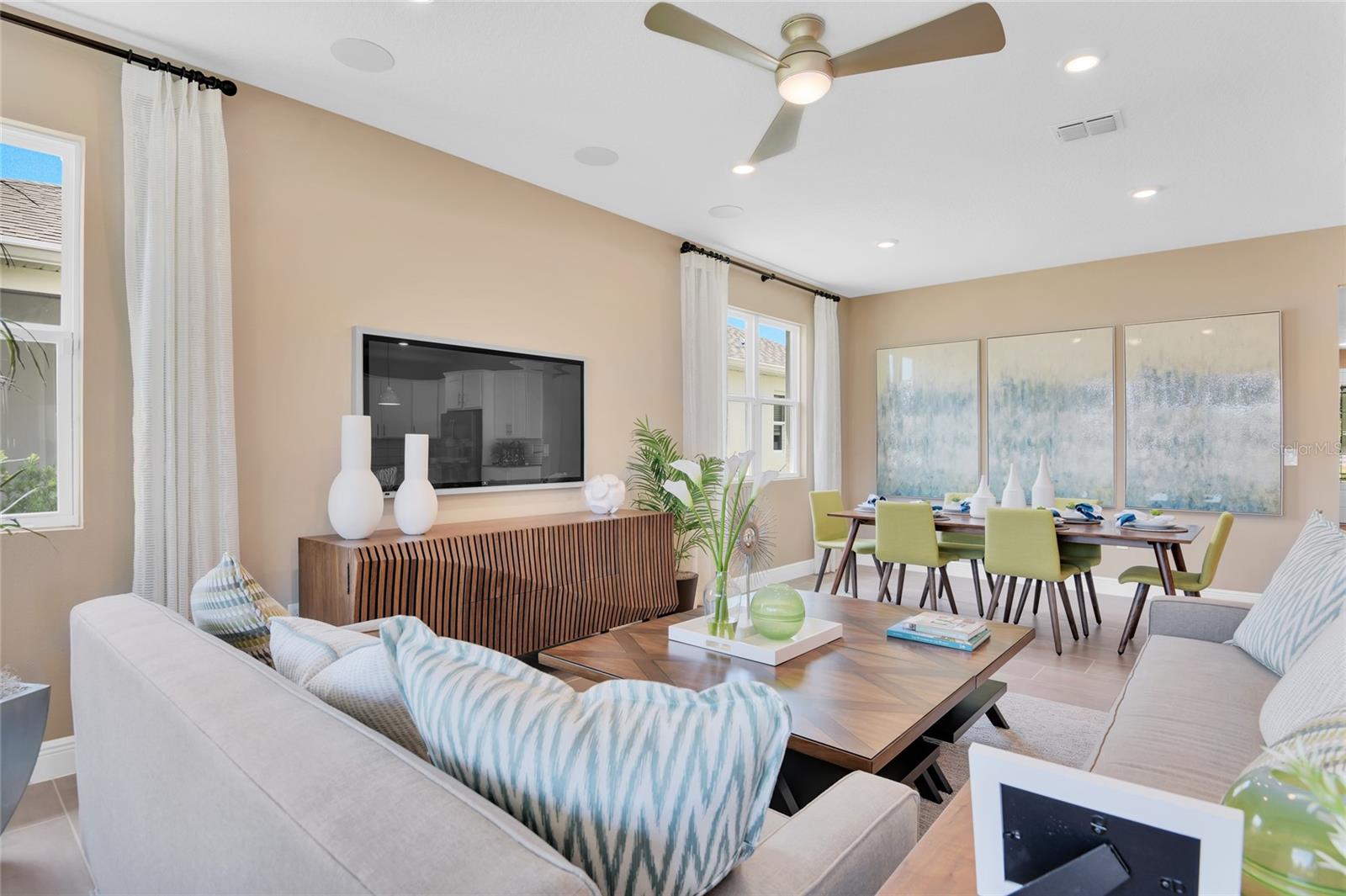 321 ALEXANDRITE ST, DELAND, FL, 32720