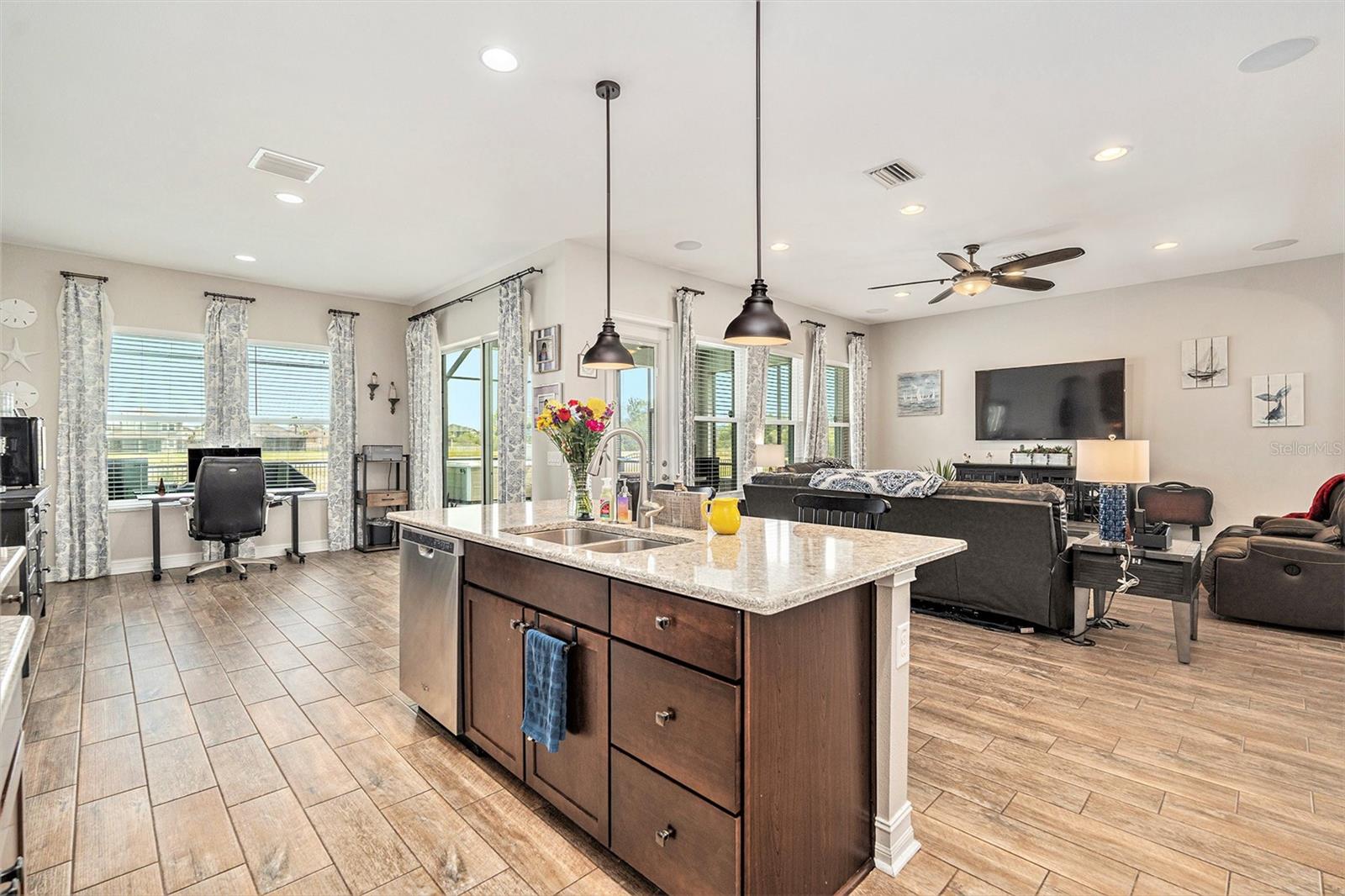 32231 FIREMOSS LN, WESLEY CHAPEL, FL, 33543