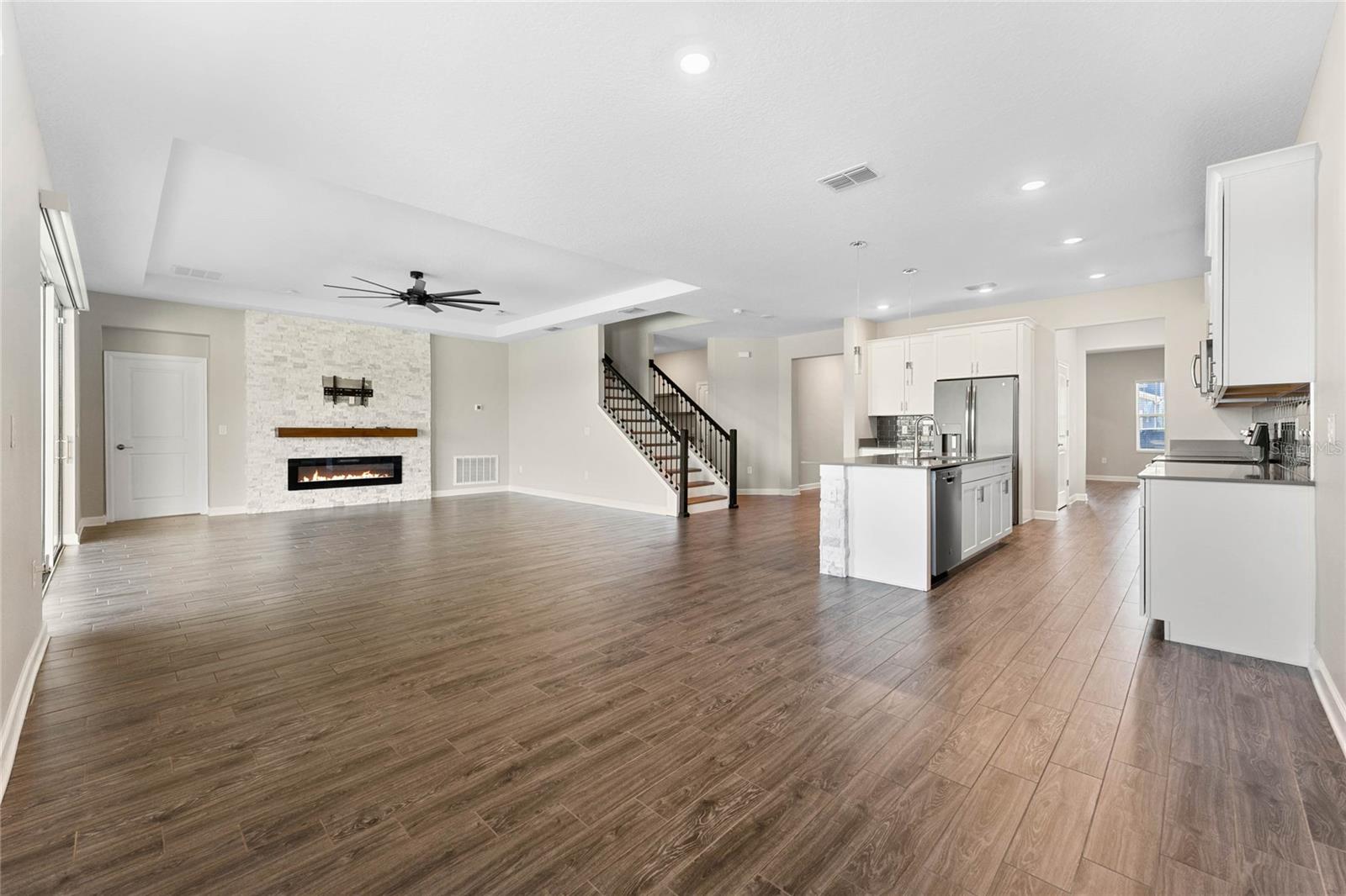 2017 CAMDEN LOOP, DAVENPORT, FL, 33837