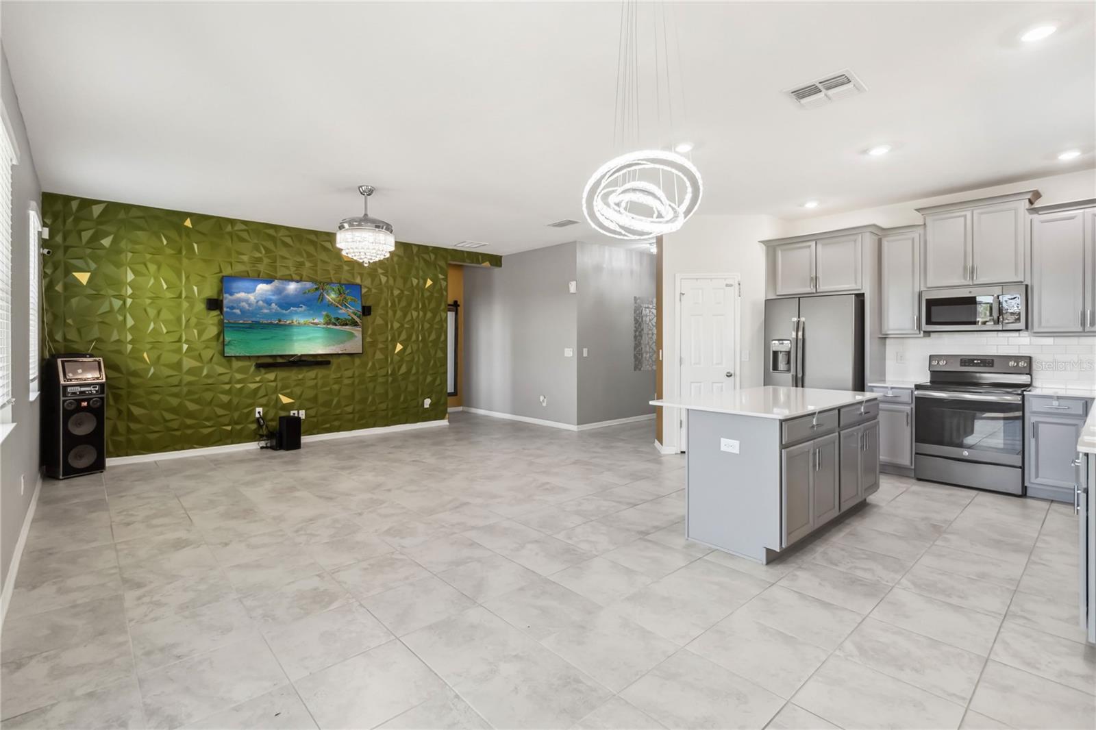 1654 CHATSWORTH CIR, ST CLOUD, FL, 34771