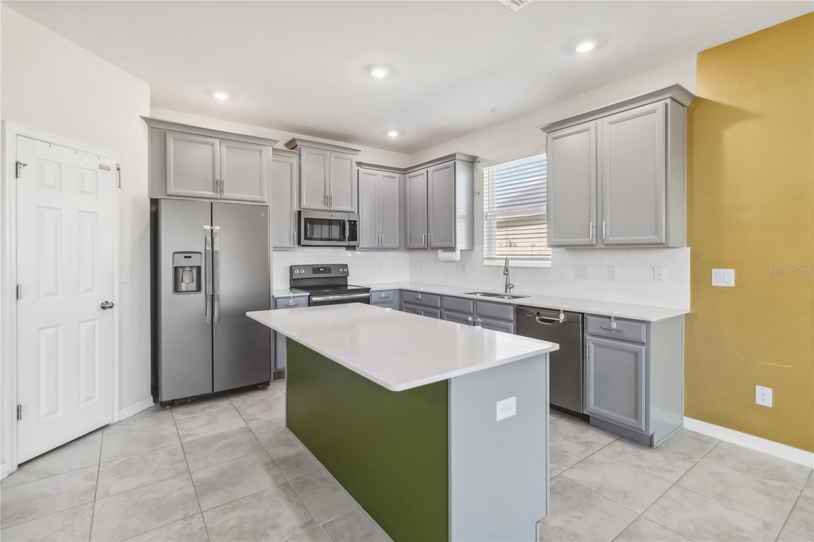 1654 CHATSWORTH CIR, ST CLOUD, FL, 34771