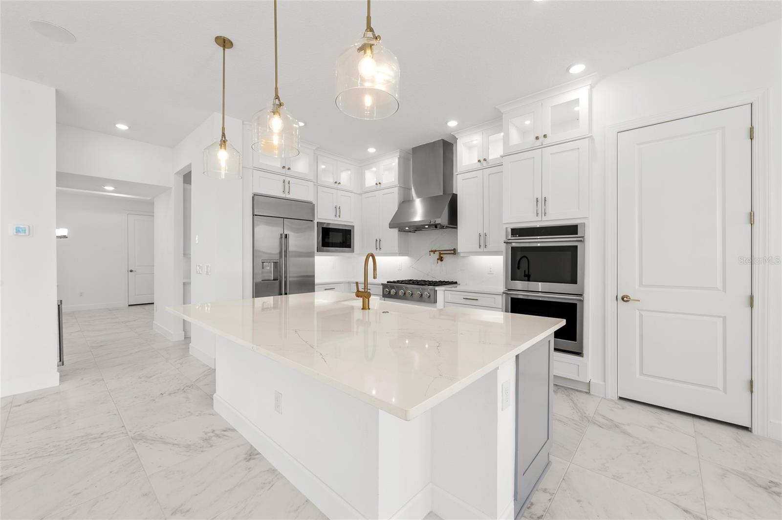 33736 OCEAN SPRAY LN, WESLEY CHAPEL, FL, 33543
