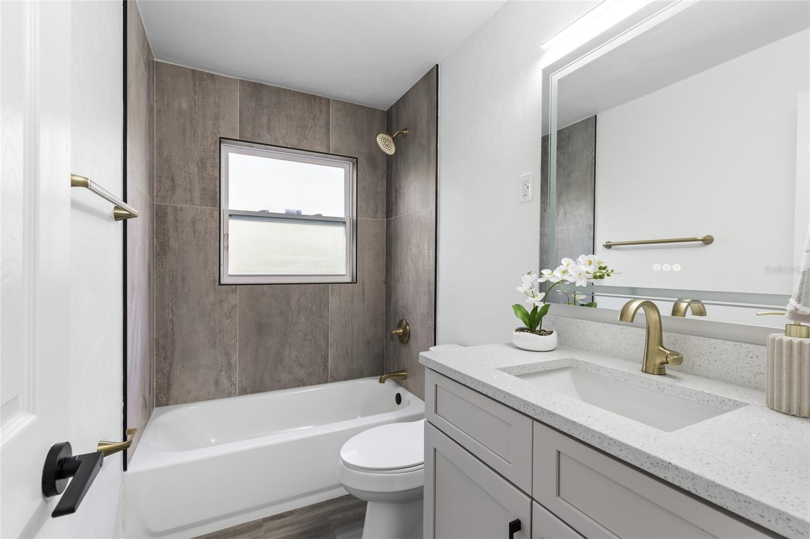 1403 NE 22ND AVE, GAINESVILLE, FL, 32609