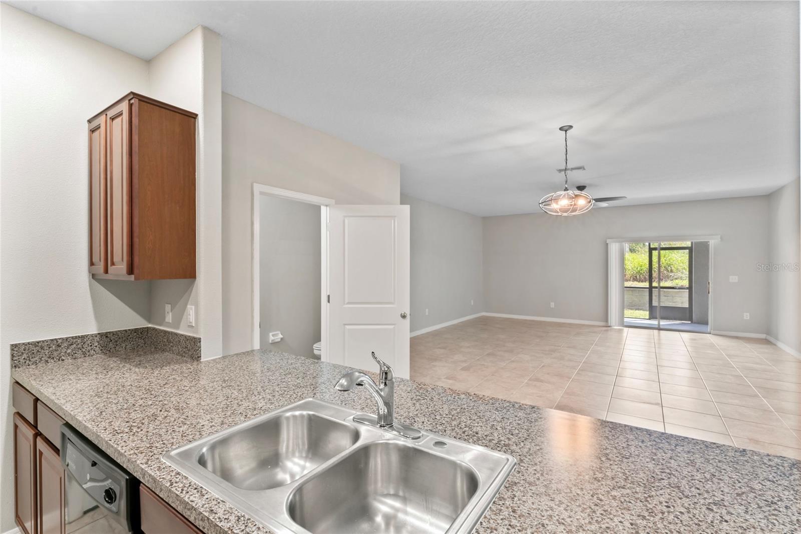 10611 LAKE MONTAUK DR, RIVERVIEW, FL, 33578