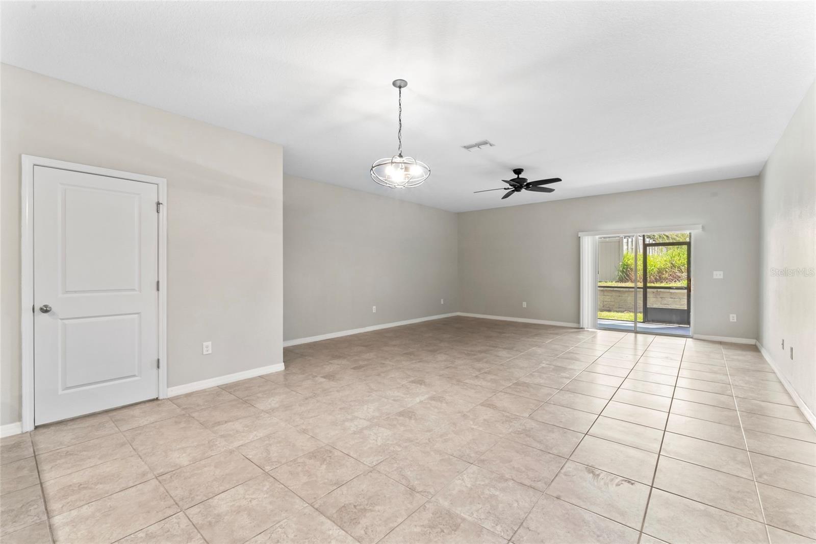 10611 LAKE MONTAUK DR, RIVERVIEW, FL, 33578