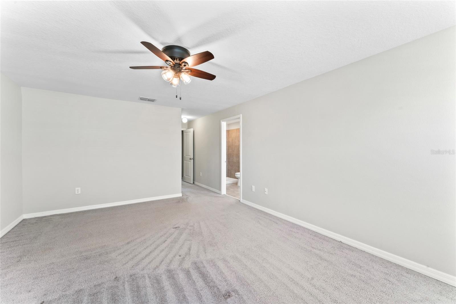 10611 LAKE MONTAUK DR, RIVERVIEW, FL, 33578