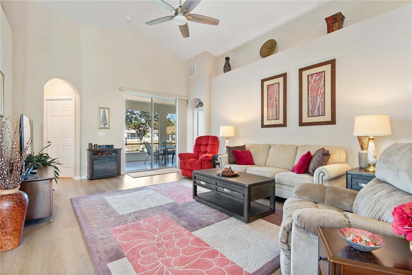14 ROYALE LN, PALM COAST, FL, 32164