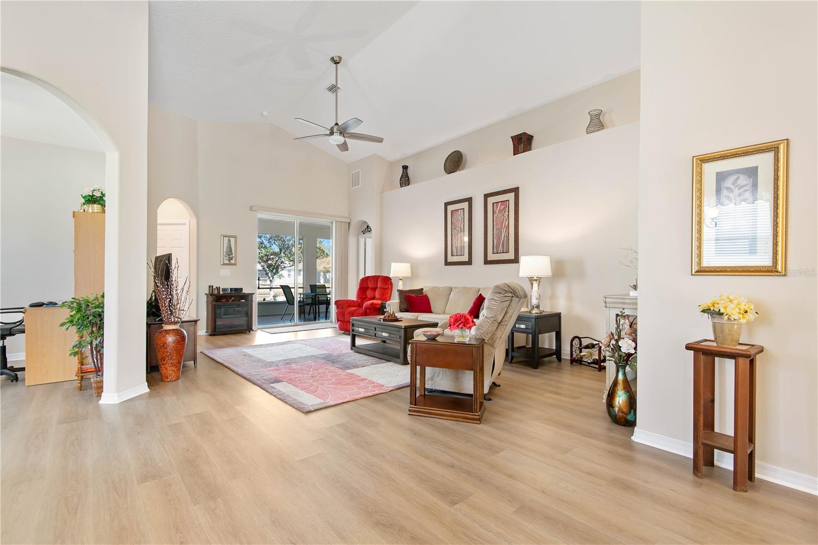 14 ROYALE LN, PALM COAST, FL, 32164